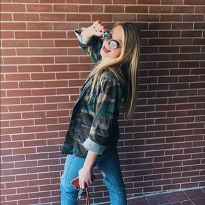 Meet your Posher, Mandy